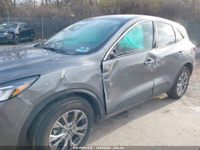 1FMCU0GN0RUA07339 Ford Escape Active