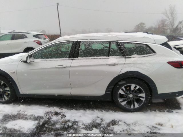 W04GV8SXXK1022684 Buick Regal Tourx Awd Essence