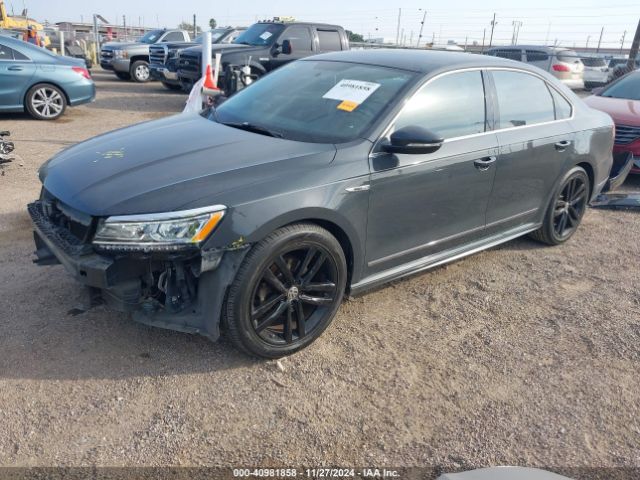 1VWDT7A37HC065705 Volkswagen Passat 1.8t R-line