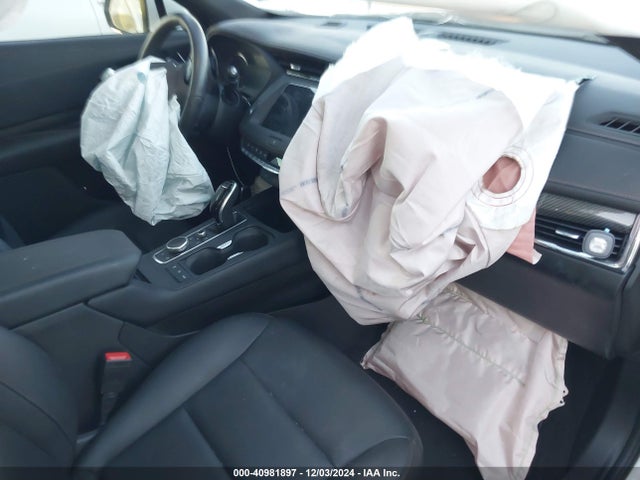 2023 CADILLAC XT4 1GYFZER40PF118859 Photo 4