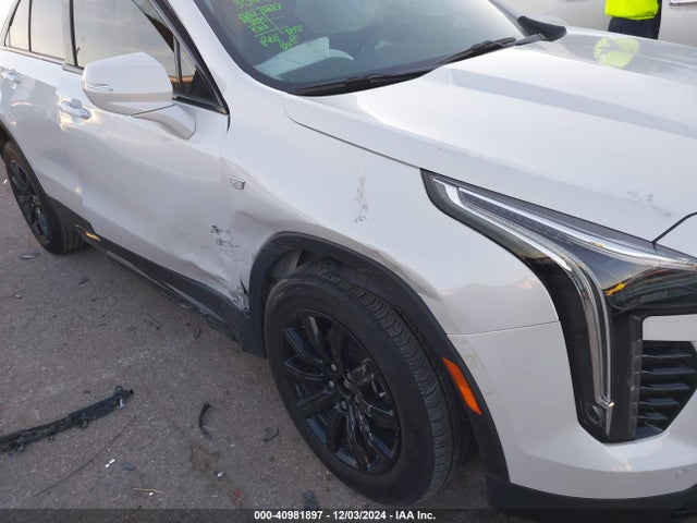 2023 CADILLAC XT4 1GYFZER40PF118859 Photo 5