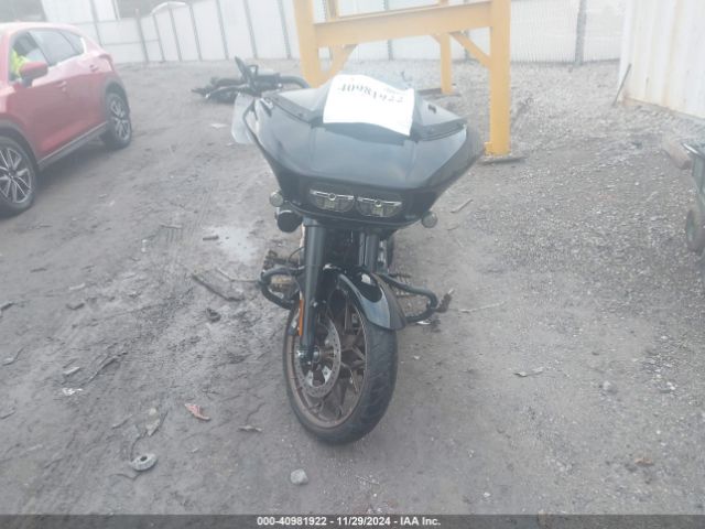 2022 HARLEY-DAVIDSON FLTRXST 1HD1ACL12NB635805 Photo 4