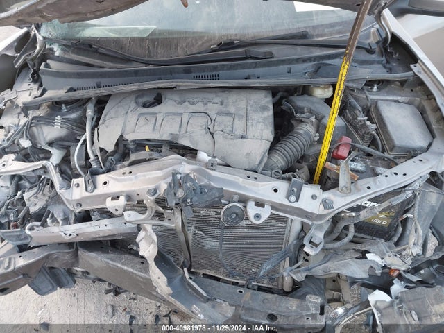 Toyota COROLLA LE 2016 5YFBURHE5GP458733 Image 10