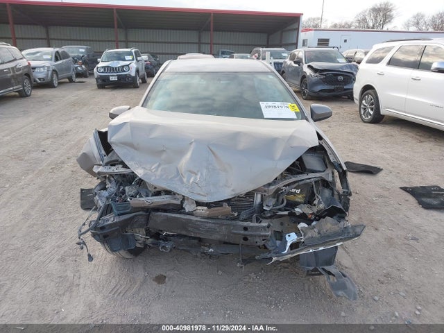 Toyota COROLLA LE 2016 5YFBURHE5GP458733 Image 12