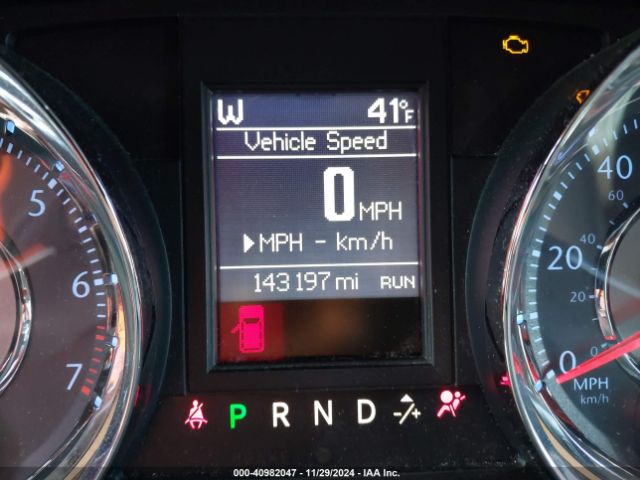 2C4RC1CG9ER143975 Chrysler Town & Country Touring-l