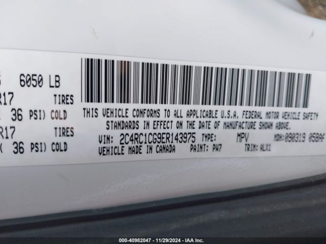 2C4RC1CG9ER143975 Chrysler Town & Country Touring-l