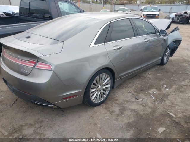 3LN6L2J99FR617556 Lincoln MKZ