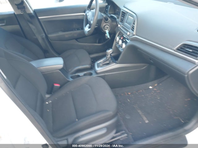 Hyundai ELANTRA SE 2019 5NPD74LF6KH468499 Image 5