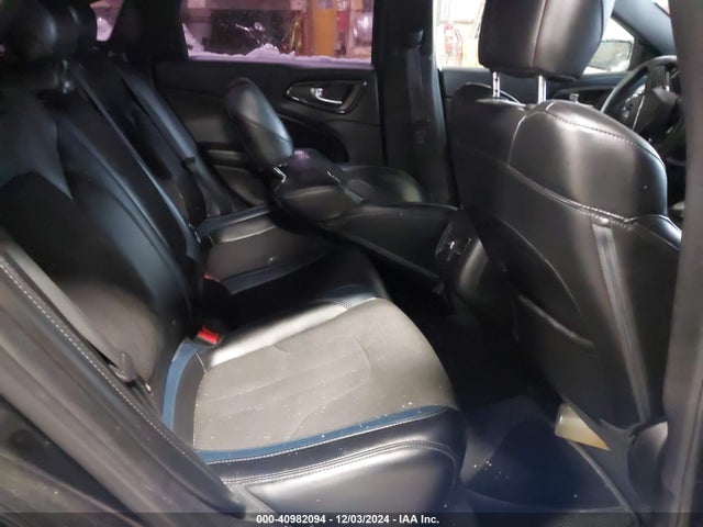 Chrysler 200 S 2016 1C3CCCDG1GN118332 Image 17