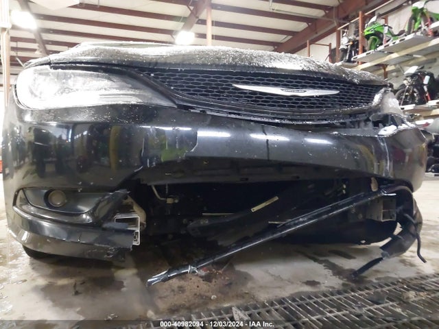 Chrysler 200 S 2016 1C3CCCDG1GN118332 Image 6