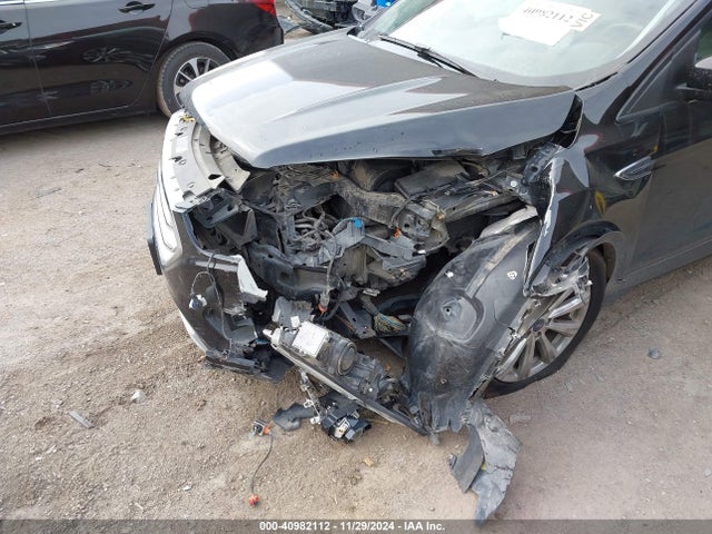 Ford Escape Titanium 2018 1FMCU9J98JUA28380 Image 6