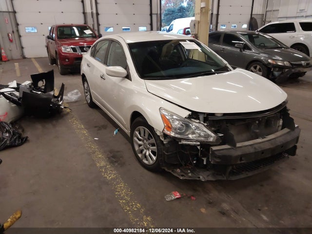 Nissan Altima 2.5 S 2014 1N4AL3AP8EC319893 Image 1