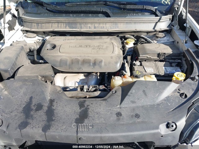 1C4PJMLB4KD321809 Jeep Cherokee Altitude 4x4
