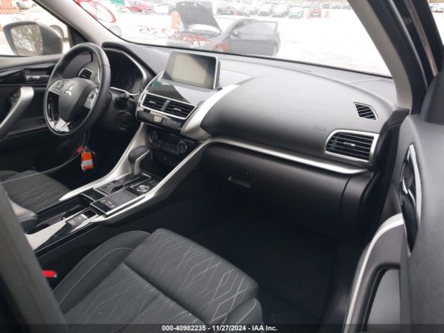 2020 MITSUBISHI ECLIPSE CROSS JA4AT5AA0LZ032392 Photo 4