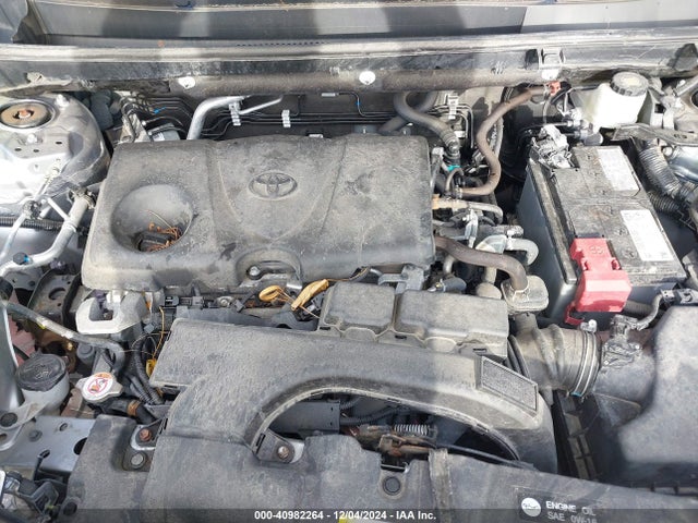 Toyota RAV4 LE 2020 2T3F1RFV5LC106136 Image 10