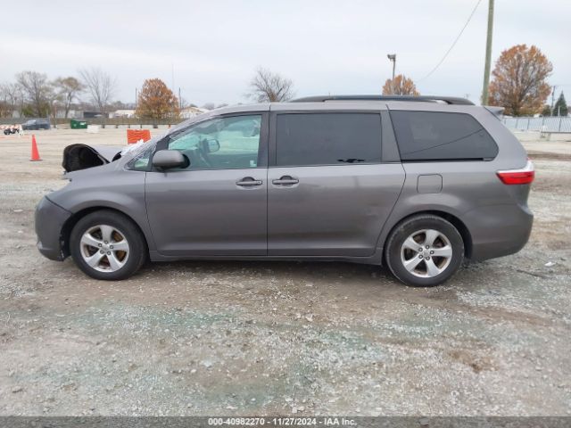 5TDKK3DC0FS680156 Toyota Sienna Le 8 Passenger