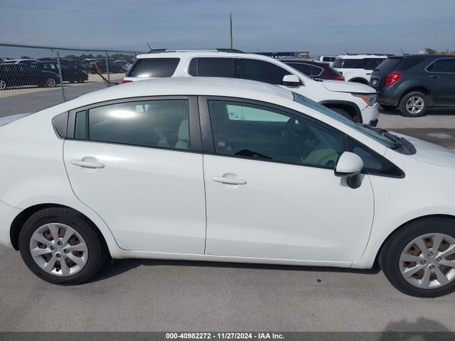 KIA RIO LX 2015 KNADM4A30F6444083 Image 13