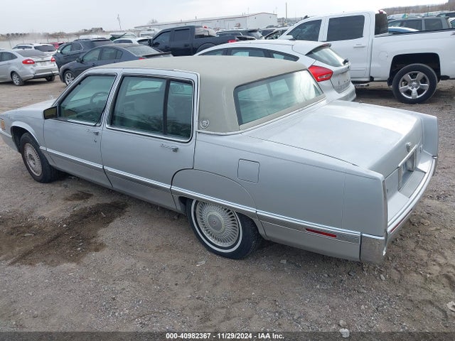 1993 CADILLAC 60 SPECIAL 1G6CB53B1P4238110 Photo 2