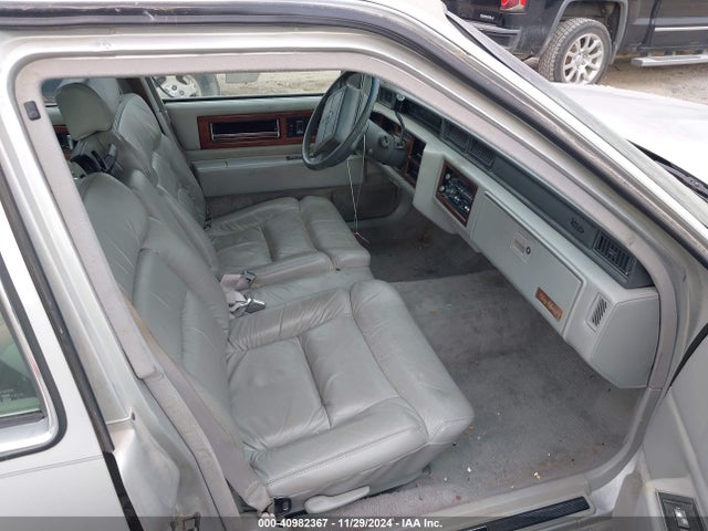 1993 CADILLAC 60 SPECIAL 1G6CB53B1P4238110 Photo 4