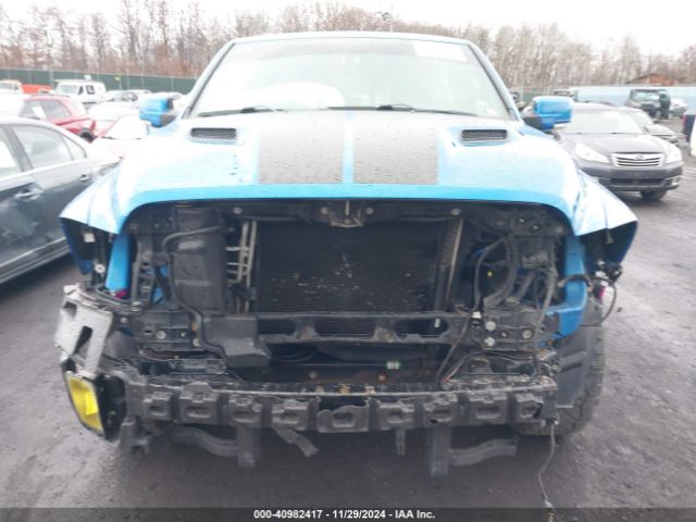 1C6RR7MT2JS201227 RAM 1500 Sport  4x4 5'7 Box