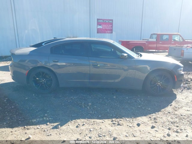 2C3CDXBG9HH644127 Dodge Charger Se Rwd