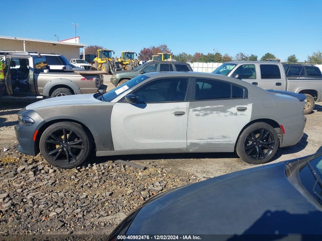 2C3CDXBG9HH644127 Dodge Charger Se Rwd