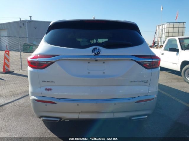 5GAEVAKWXJJ147826 Buick Enclave Essence