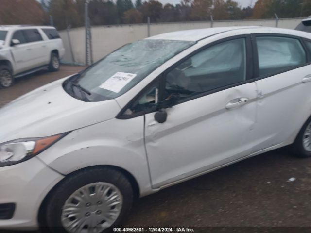 3FADP4TJ1EM206477 Ford FIESTA S