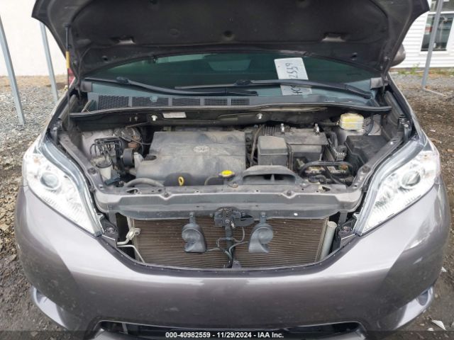 5TDYK3DC8FS592367 Toyota Sienna Xle/limited
