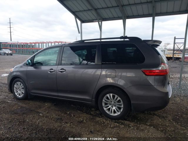 5TDYK3DC8FS592367 Toyota Sienna Xle/limited