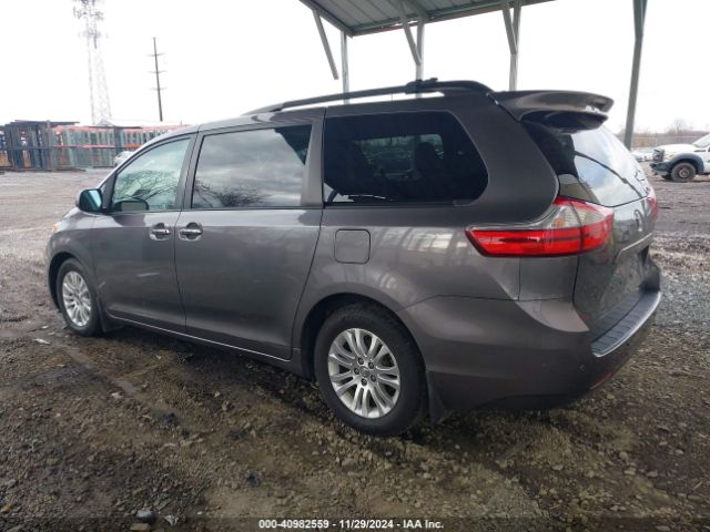 5TDYK3DC8FS592367 Toyota Sienna Xle/limited