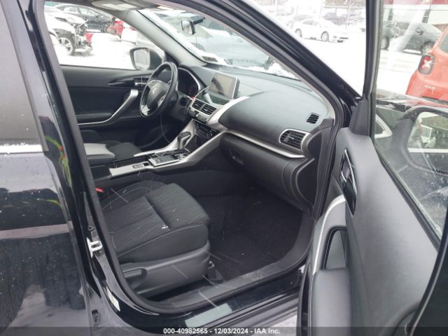 2018 MITSUBISHI ECLIPSE CROSS JA4AT5AA1JZ038117 Photo 4