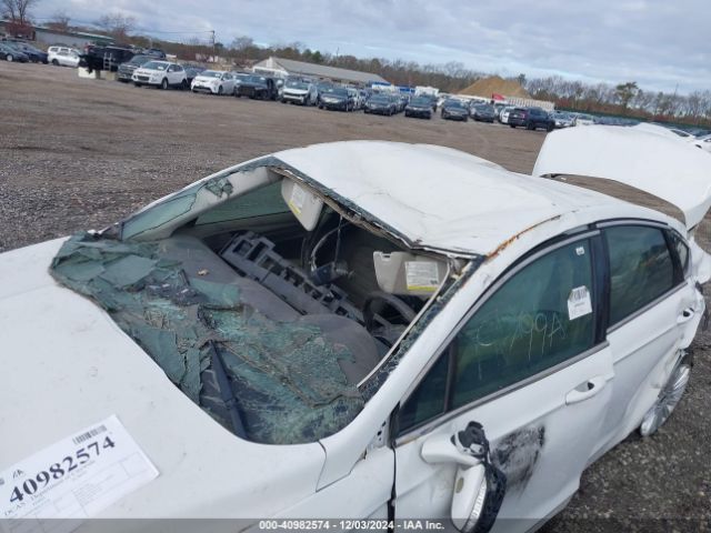 3FA6P0PU8FR272728 Ford Fusion Energi Se Luxury
