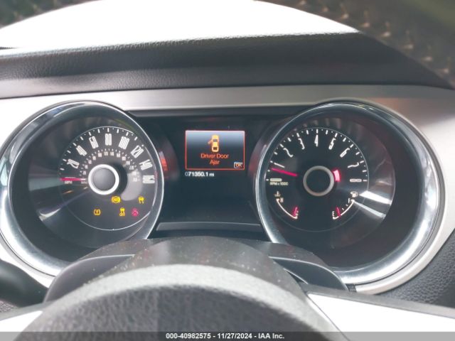 1ZVBP8EM6E5257184 Ford Mustang V6 Premium