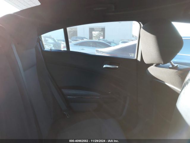 2C3CDXBG3JH147273 Dodge Charger Sxt Rwd