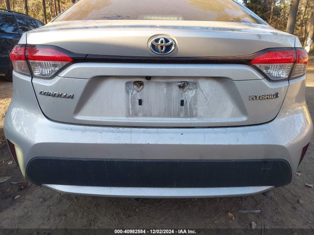 Toyota Corolla Hybrid Le 2021 JTDEAMDE2MJ003319 Image 20