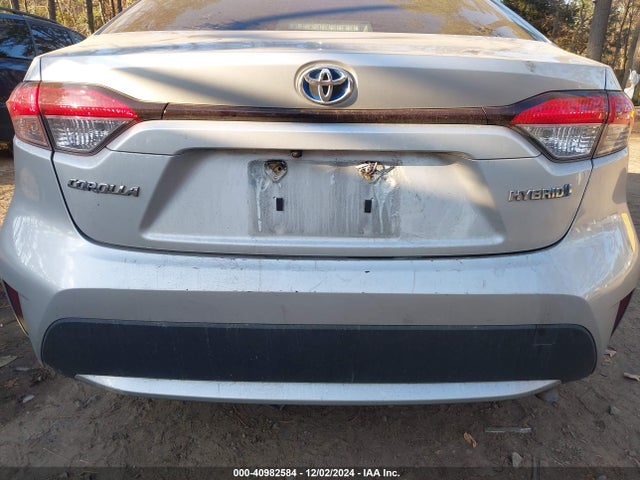 Toyota Corolla Hybrid Le 2021 JTDEAMDE2MJ003319 Image 21
