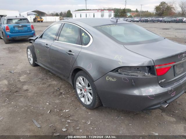 SAJBD4BV6HCY44052 Jaguar Xf 35t Premium