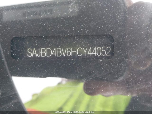 SAJBD4BV6HCY44052 Jaguar Xf 35t Premium