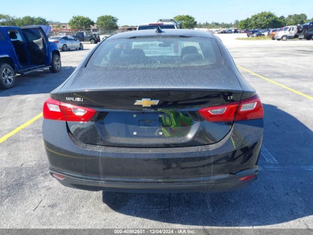 1G1ZD5STXPF180832 Chevrolet Malibu Fwd 1lt