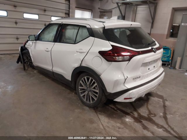 3N1CP5CVXML533949 Nissan KICKS SV