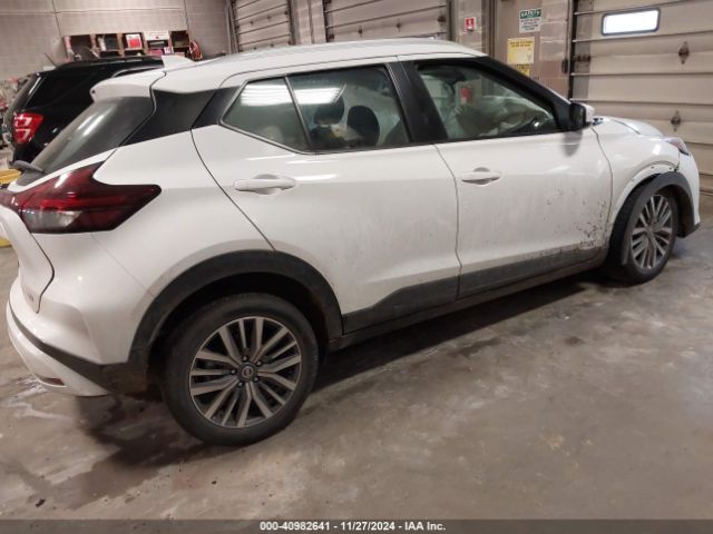 3N1CP5CVXML533949 Nissan KICKS SV
