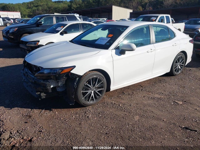 Toyota CAMRY SE 2022 4T1G11AK7NU071306 Image 2