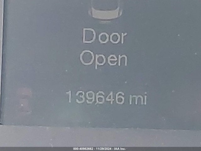 Chrysler 200 LX 2015 1C3CCCFBXFN567783 Image 14