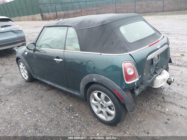 2010 MINI COOPER WMWMR3C58ATU98722 Photo 2