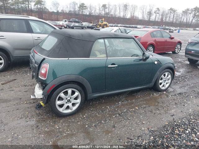 2010 MINI COOPER WMWMR3C58ATU98722 Photo 3
