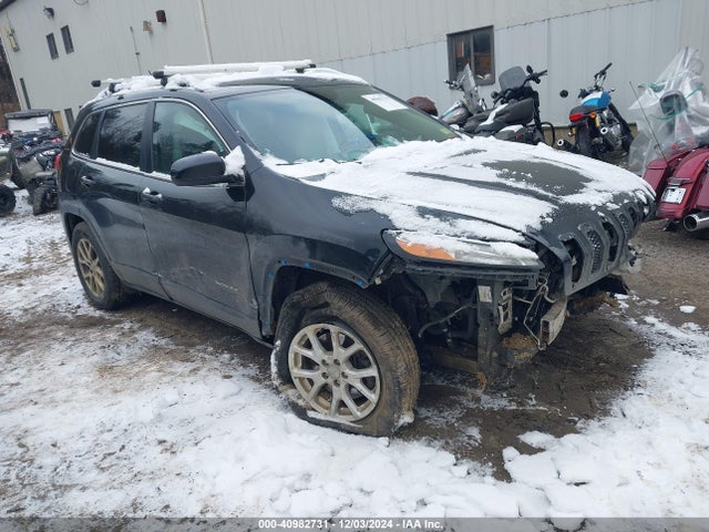 Jeep Cherokee Latitude 2015 1C4PJMCS7FW685829 Image 1