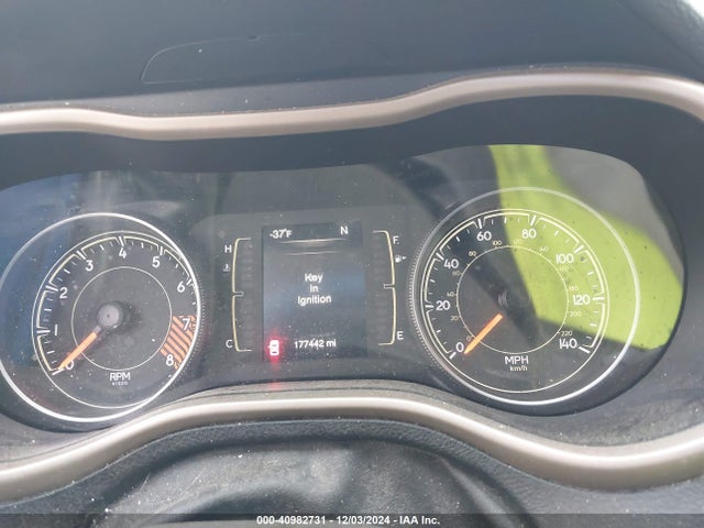 Jeep Cherokee Latitude 2015 1C4PJMCS7FW685829 Image 7
