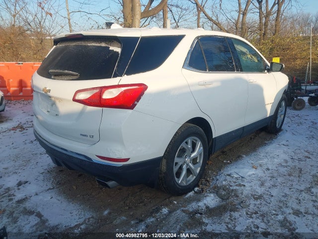 2GNAXTEX1J6177132 Chevrolet EQUINOX LT