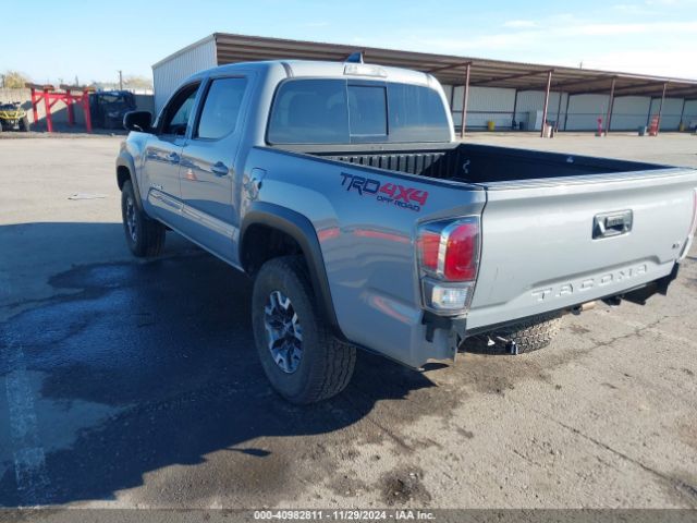 5TFCZ5AN1MX257675 Toyota Tacoma Trd Off-road